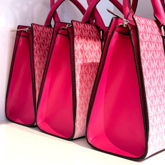 Michael Kors Sheila Medium Signature CZ Logo Satchel Crossbody Bag Dragonfruit - Picture 4 of 8